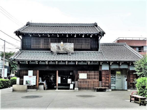 台東区立下町風俗資料館付設展示場「旧吉田屋酒店」の全景。</BR>施設概要／建築面積108.68ｍ2、延床面積129.08ｍ2