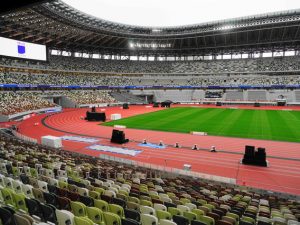 異例の無観客開催となった