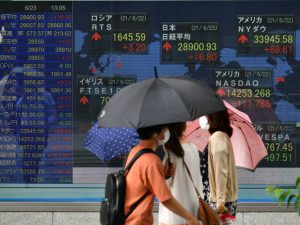日経平均株価は3万円台をうかがう