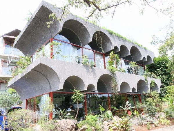 鶴岡邸での水の流れの概念図