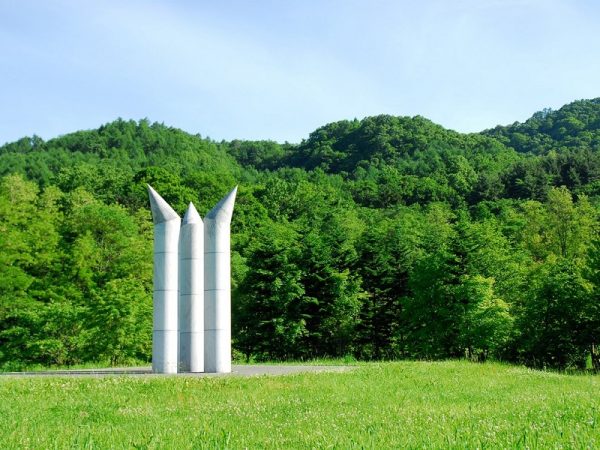 彫刻美術館「アルテピアッツァ美唄」。彫刻家安田侃さんが故郷と