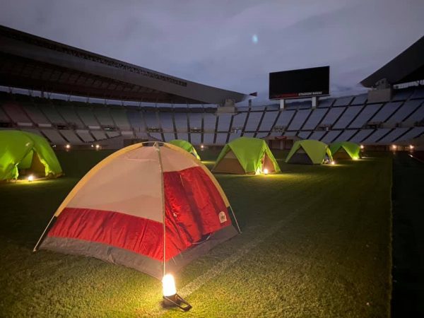 2021年8月に開催された、子ども向けのサッカースクールの様子。画像提供：わくわくパーククリエイト株式会社