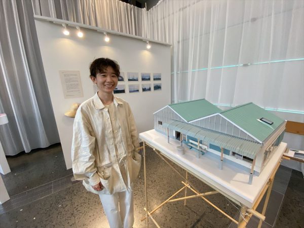 五十嵐太郎氏（写真：宮沢洋）