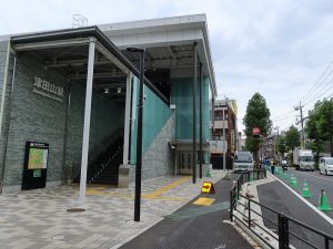 南武線津田山駅から坂を上った高台に住宅はあった