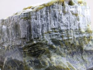 石綿製品の原料として使用されるクリソタイル