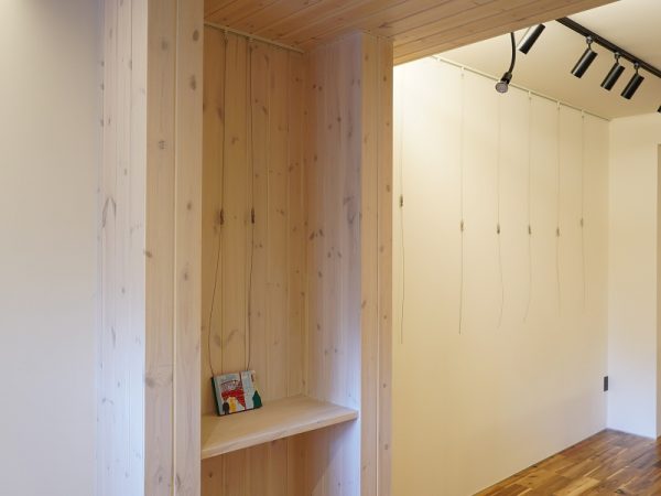 カフェでは、オリジナルブレンドのコーヒー豆を使ったエスプレッソのほか、オーガニックにこだわったドリンクを提供