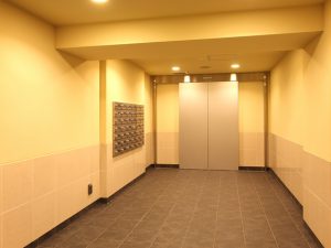 賃貸物件共の用部分とは、共用廊下や共用階段、エレベーター、エントランスホール等のこと