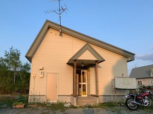 士別市と一から交渉し、借りることができたという元教員住宅