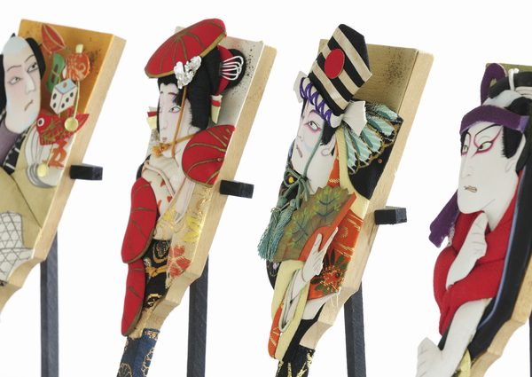 美しい羽子板のはじまりと文化。邪気を払い縁起をもたらす羽根つき遊び