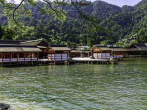 広島の世界遺産のひとつ厳島神社