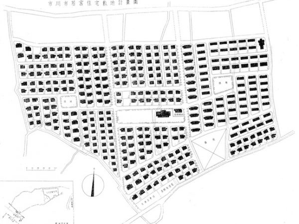 営団若宮住宅配置図。中央の広場の右端が住宅管理事務所で、その隣が銭湯
