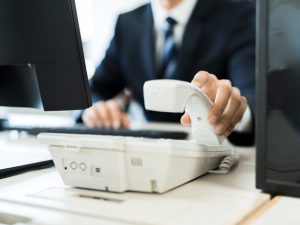 まずは管理会社に相談を