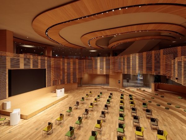 開放感のある広々とした「太陽のホール」