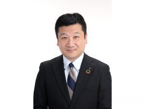 <b>鈴木文彦さん</b>：株式会社大和総研金融調査部 主任研究員。仙台市出身　立命館大学卒業後七十七銀行入行、財務省出向等を経て08年から大和総研。日経グローカル「自治体財政　改善のヒント」財務省広報誌ファイナンス「路線価でひもとく街の歴史」連載中