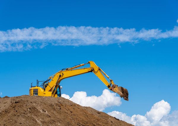熱海市以外にも過去に盛り土や廃棄された土石が原因の災害は複数発生している（出典：国土交通省「宅地造成等規制法の一部を改正する法律案概要」）