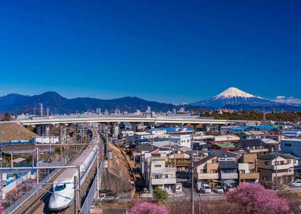 窓口相談で2年連続1位になった静岡県。首都圏からのアクセスも便利