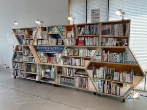 2階市立図書館の一角には「シビックプライドライブラリー」が以前からあった。岐阜を知り、楽しく豊かに過ごすためのヒントになる本が集められている。こちらも必見だ