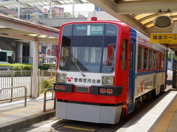 豊橋駅東口から市街地を見た様子