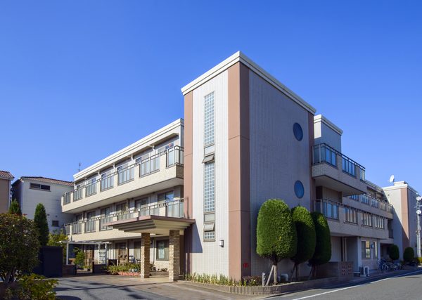 さまざまな付帯設備を持ち健康寿命の延伸を目指す施設も