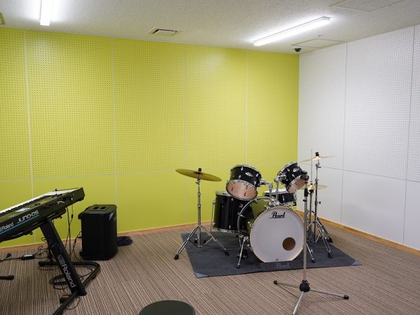 世代を超えた交流ができる場を目指す「交流広場」