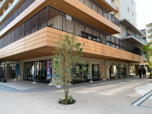 ウェルネス複合施設の外観