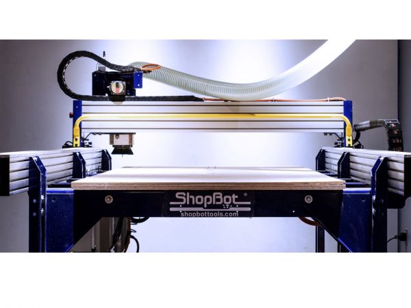 切削型の3Dプリンタ『ShopBot』が、自律分散型生産システムの足掛かりに