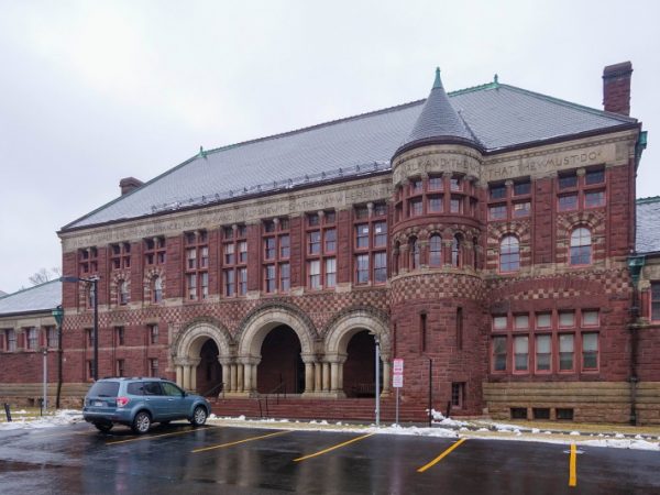 オースティン･ホール、H･H･リチャードソン、1881年