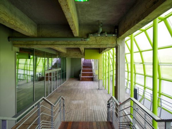 アラブ世界研究所、ジャン･ヌーヴェル、1987年
