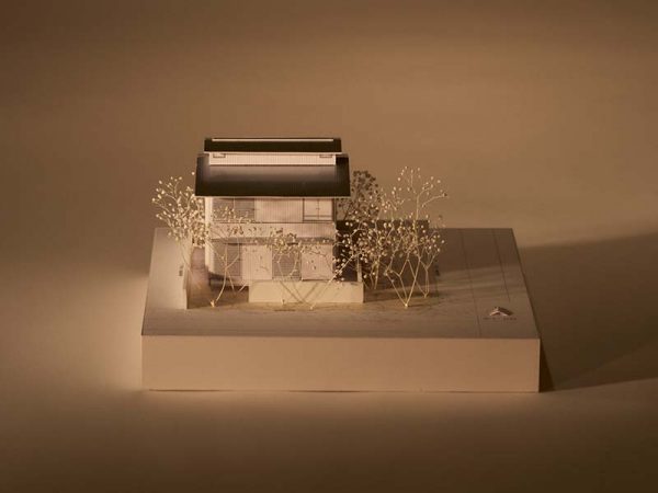 伊礼氏との企画型CLT住宅のイメージ内観図。階段室をコアとし、南側から北側へ奥行きのある空間となっている。伊礼氏が設計したものを骨格とし、工務店が自由に室内の雑壁はプランニングできるという