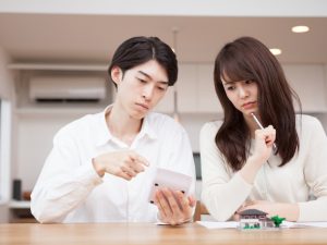 団体信用生命保険に加入せずに住宅ローンを組むことは可能だが、別途生命保険に加入するなど対策が必要