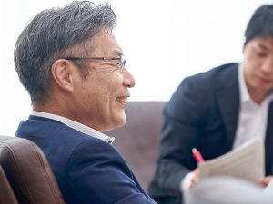自身の経験を交え、今後のまちづくりについて語る古川氏