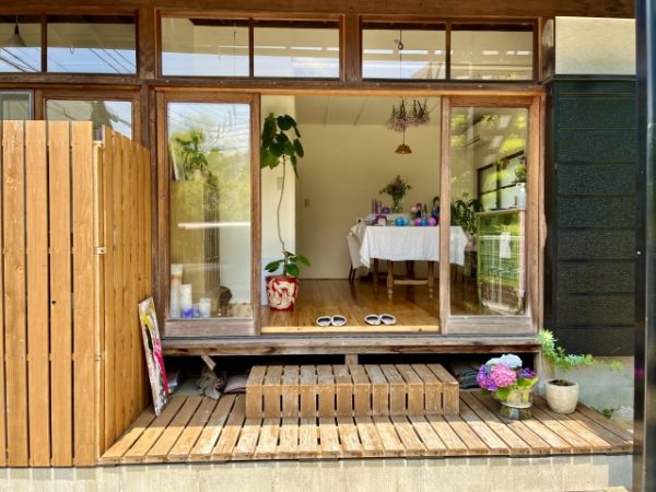 「harucandle」を運営するキャンドル作家の川野晴子さん