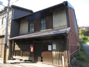 修復前の旧松本家住宅の様子
