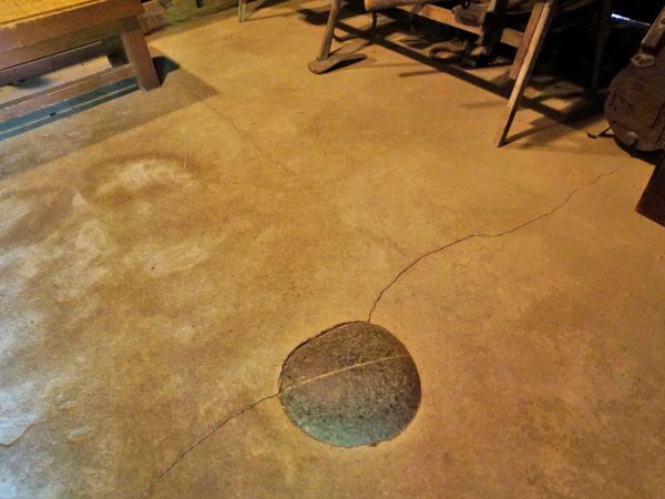 ▲国の重要文化財『旧大戸家住宅』には、天保4（1833）年から弘化3（1846）年まで約13年をかけて建造されたという棟札が残されている。大戸家は平家の落ち武者（平経盛）がルーツとされていて、衆議院議員・平沢勝栄氏の生家でもある