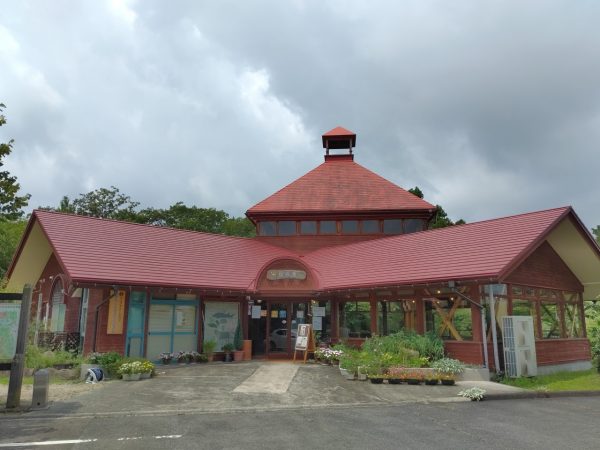 耕すシェフの研修場所でもある「レストラン香夢里」の瀟洒な外観