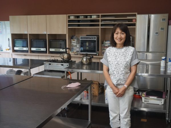 食の学校はのどかな里山にたたずむ