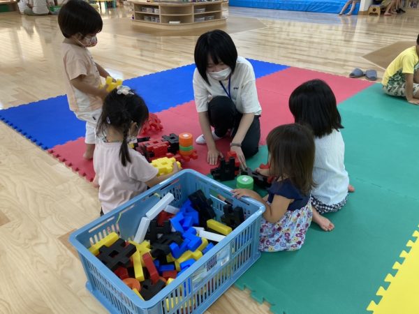 平日は小さな子供たちが中心