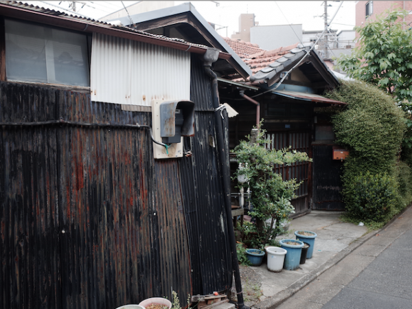 財団法人をつくれば、こうした古い家を活用できるようになる