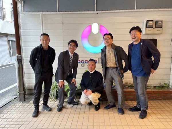 JR古賀駅西口にある商店街。かつては活気があふれていたが、今は閑散としている