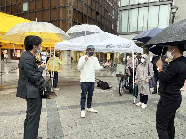 遠矢さんがオーナー店主を務める「Cafe Causa」。１階がダイニングバー、２階はフリースペース