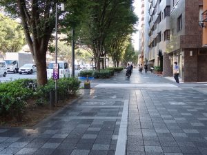 こんこんがあるのは堀川通からほんの少し入ったところ。最初もっと離れた、不便な場所かと勝手に思っており、その立地の良さにびっくりした