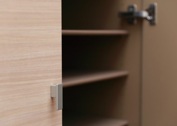 靴箱の奥行き、高さなど、内見時はよく確認しておきたい