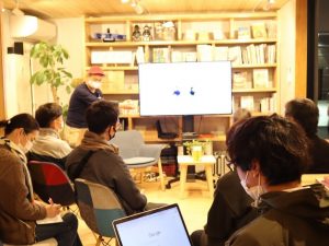 学びの場でもあり、さまざまレクチャーも行われた