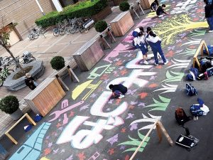 せっかく生まれた駅前の楽しい空間をこれからまちづくりに活かしてもらいたいものである