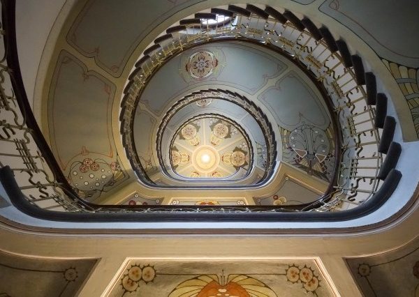 エリザベス通り10b番地の建物（ミハエル・エイゼンシュタイン、1903年）