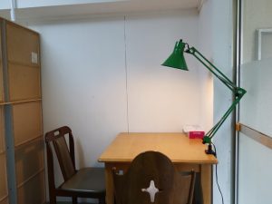 学習支援の場として用意した部屋は集中できるよう防音にしているそうだ