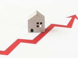 住宅産業は数多くの建設資材を輸入に依存していることから、世界的なコストプッシュの影響は避けられない