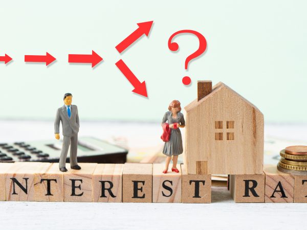 2022年末の日銀の金融政策決定会合では、長期金利の変動許容幅を0.5％までに拡大することが決定された。2023年の住宅市場はどうなるのだろうか