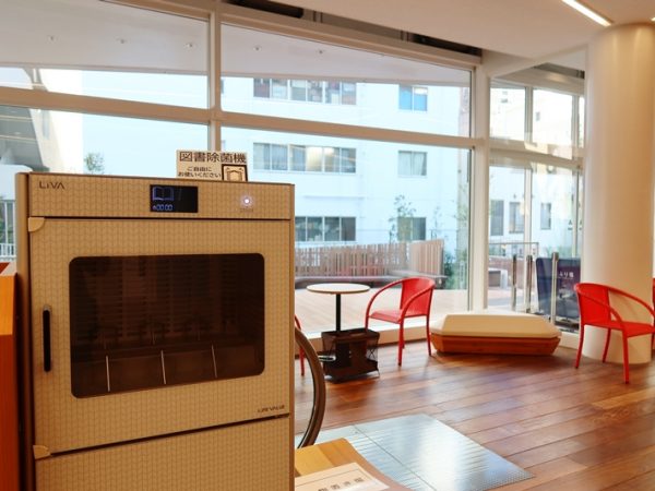 建物全体の意図を説明したエントランスの図。ボロノイ図の説明もある