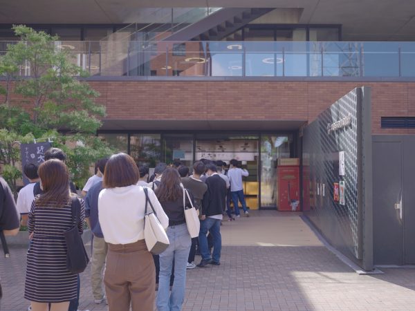 セルフブローなど、美容に気をつけることで気持ちが上がる人が多いそうだ